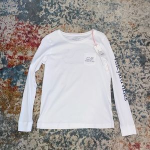 Vineyard Vines t shirt